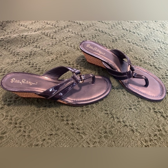 Lilly Pulitzer McKim Wedge Sandals Navy Blue Leather Thong-Strap Size 10 - Picture 1 of 12